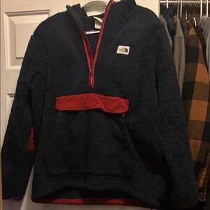 The North Face Campshire Fleece Hoodie